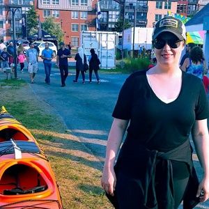 Meet your Posher, Becky